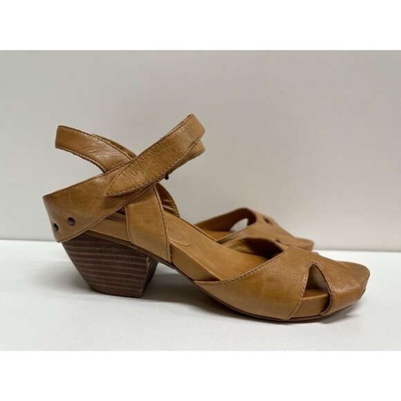 Everybody by BZ Moda women size EU 38.5/ US 8 brown leather strap sandals - Picture 9 of 12